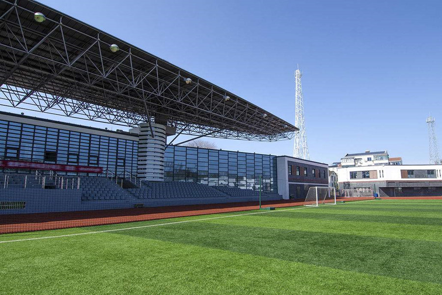 汕尾体育场看台网架工程